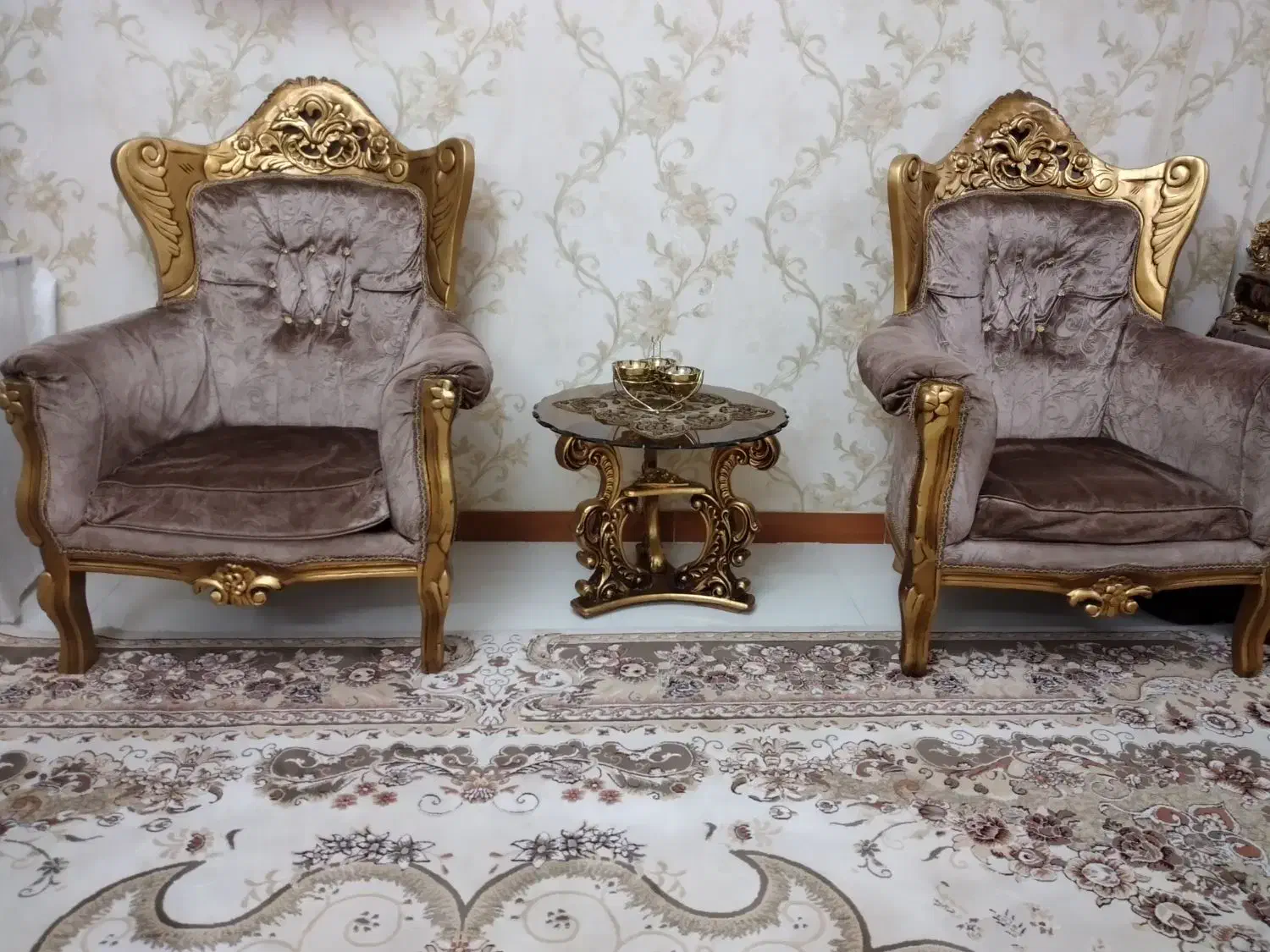 سرویس مبل استیل و آینه شمعدان و ساعت ایستاده|مبلمان خانگی و میز عسلی|فردیس, فردیس|دیوار