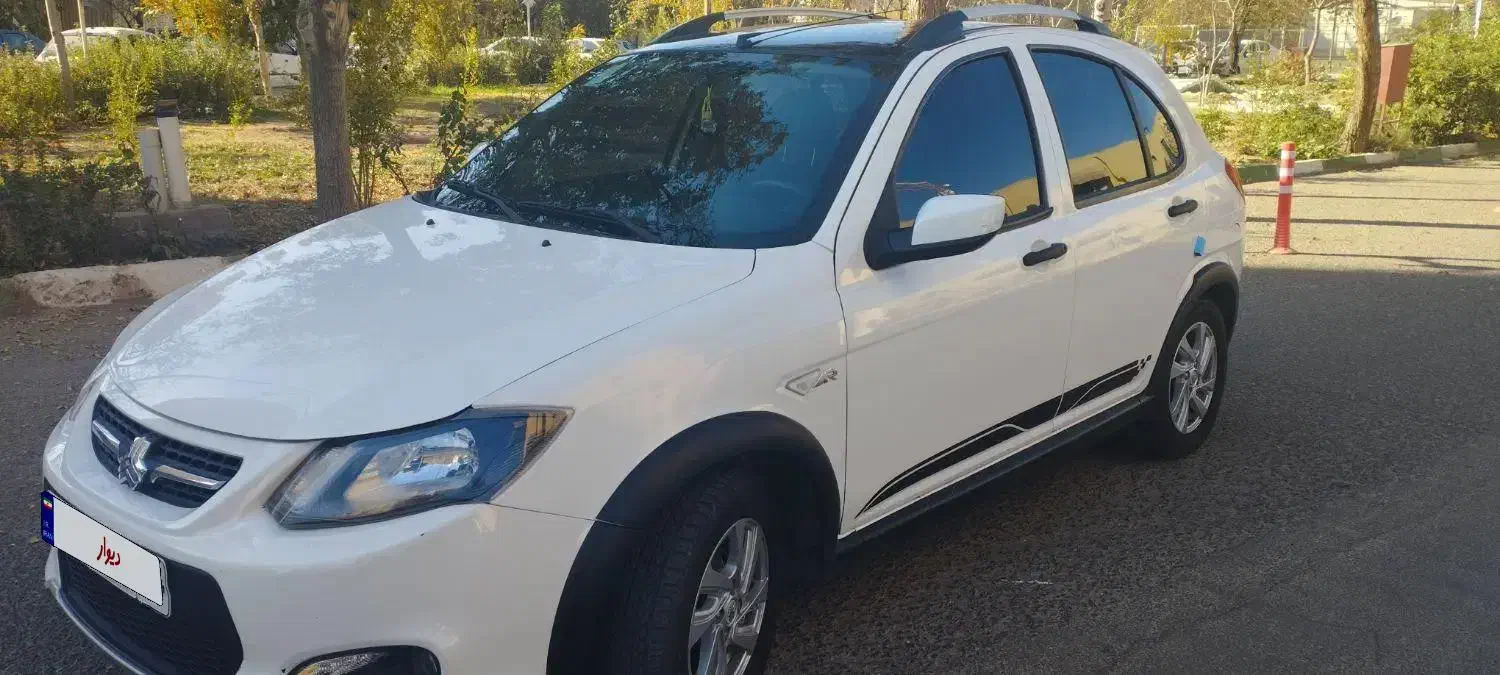 کوییک R مدل ۴۰۲ بی رنگ و تمیز|خودرو سواری و وانت|قم, بلوار امین و ساحلی|دیوار