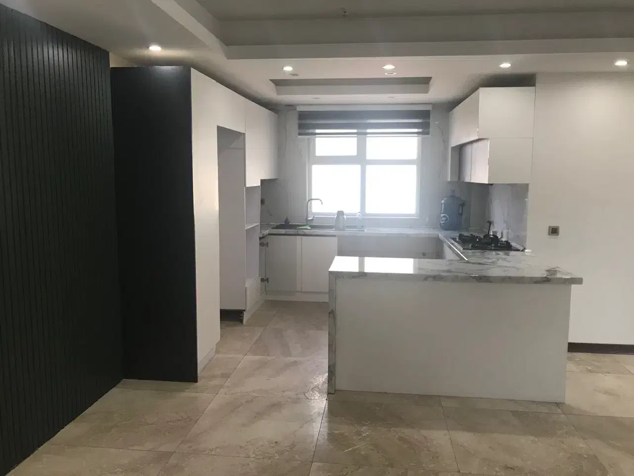 ۱۴۰ متر آپارتمان واقع در قیطریه|اجارهٔ آپارتمان|تهران, قیطریه|دیوار