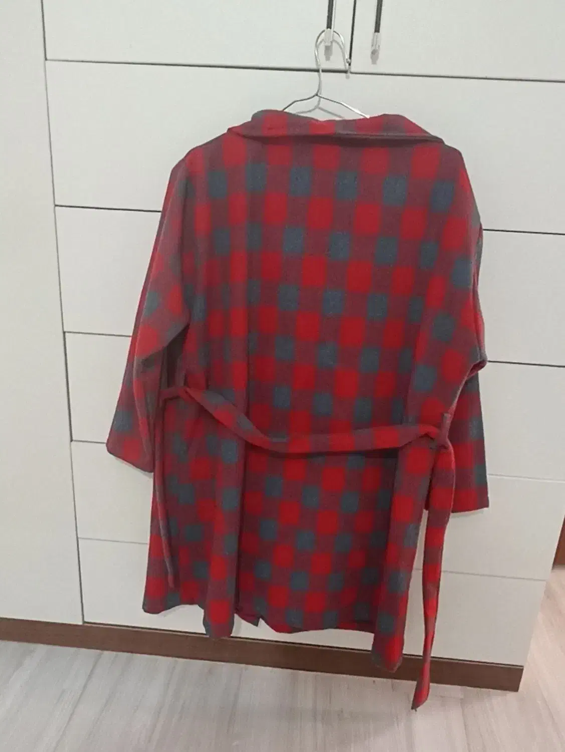 مانتویاپالتو بدونه آسترپاییزی سایز ۴۴تا۴۶|لباس|سنندج, |دیوار