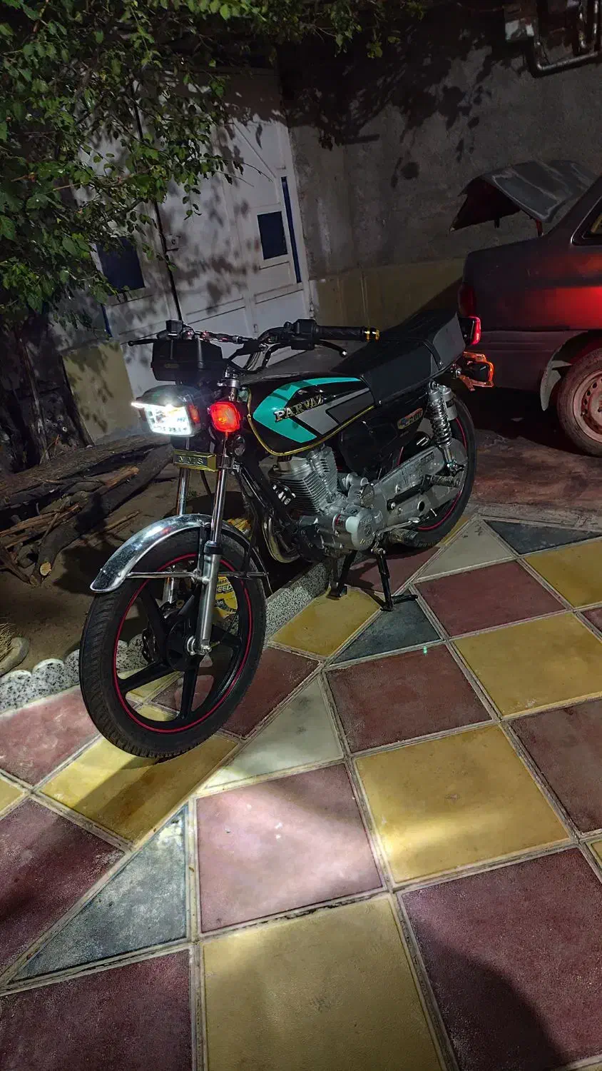 موتور تخت 200|موتورسیکلت|سنندج, |دیوار