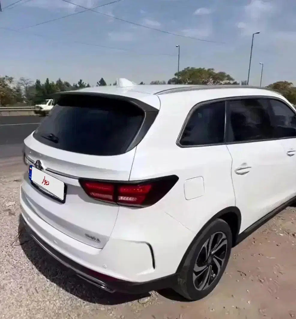 تیارا شاسی بلند|خودرو سواری و وانت|تبریز, |دیوار