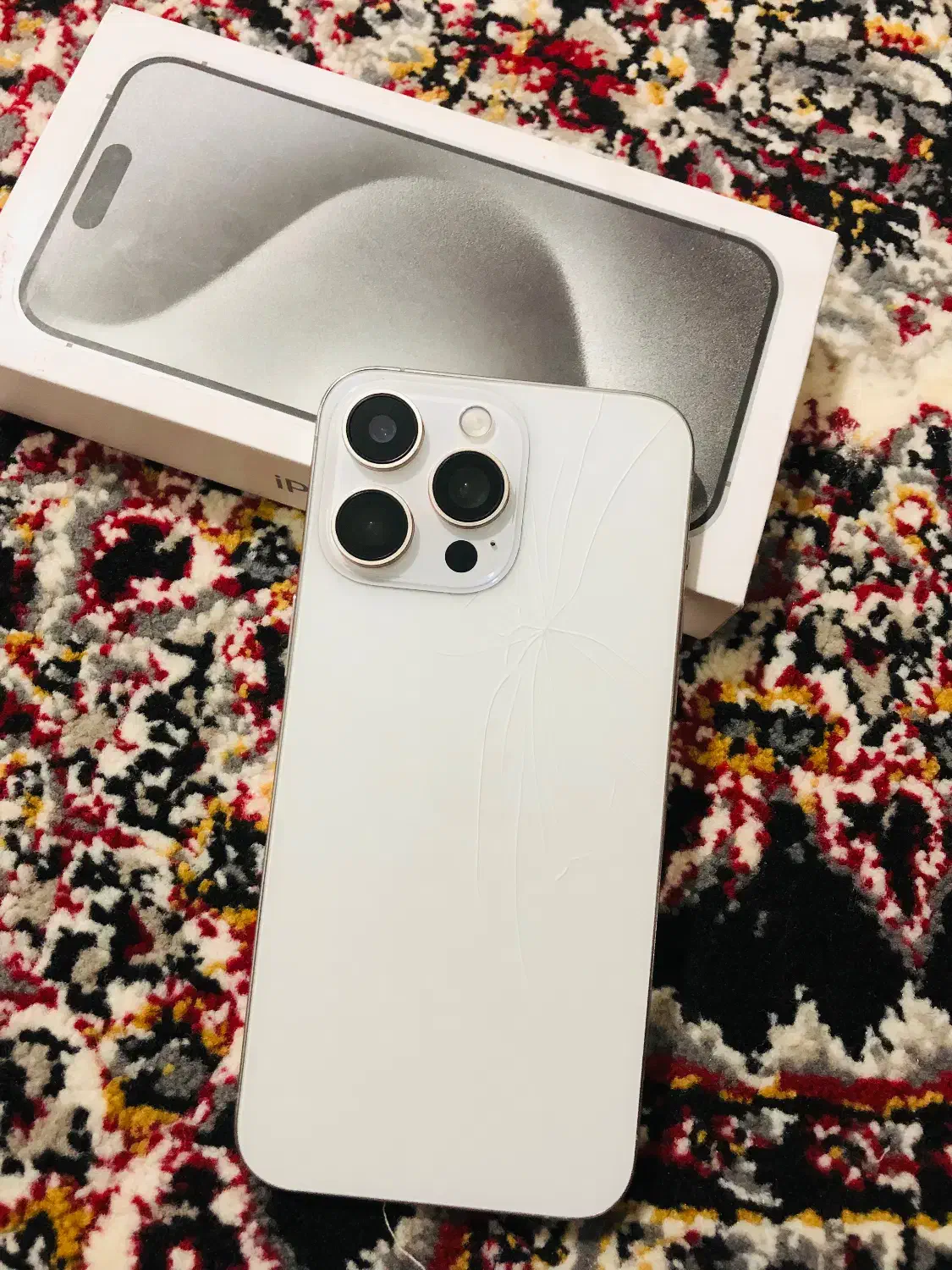 اپل ۱۵پرومکس|موبایل|زابل, |دیوار