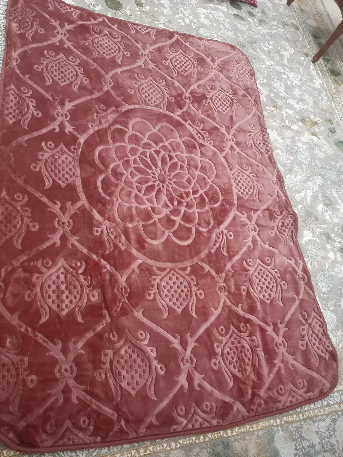 پتوی گلبافت تک نفره|رختخواب، بالش، پتو|هشتگرد, شهرک ریحانه|دیوار