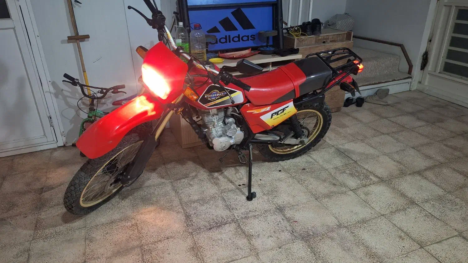 تریل اکسل ۲۰۰ پیشرو|موتورسیکلت|بجنورد, |دیوار