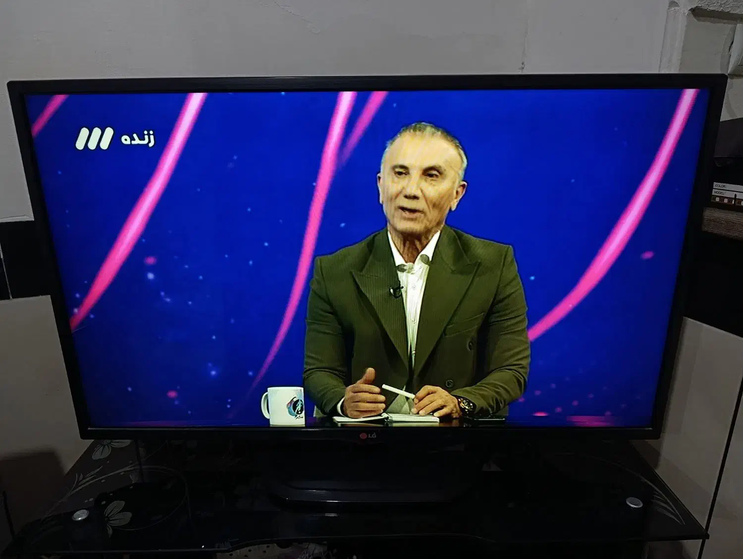 تلویزیون الجی ۴۳اینچ|تلویزیون و پروژکتور|علی‌آباد کتول, |دیوار