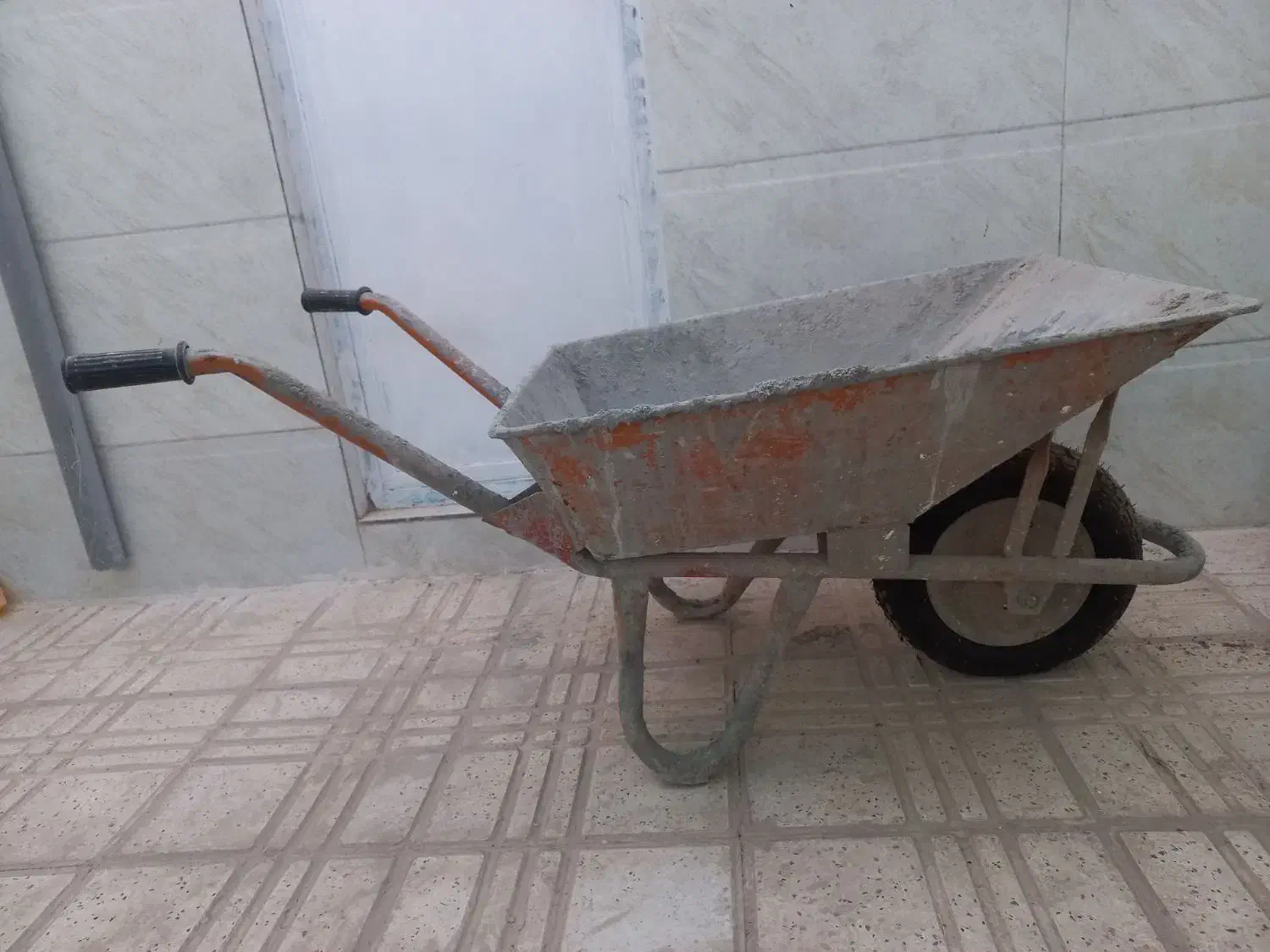 فرغون|ابزارآلات|کوهدشت, |دیوار