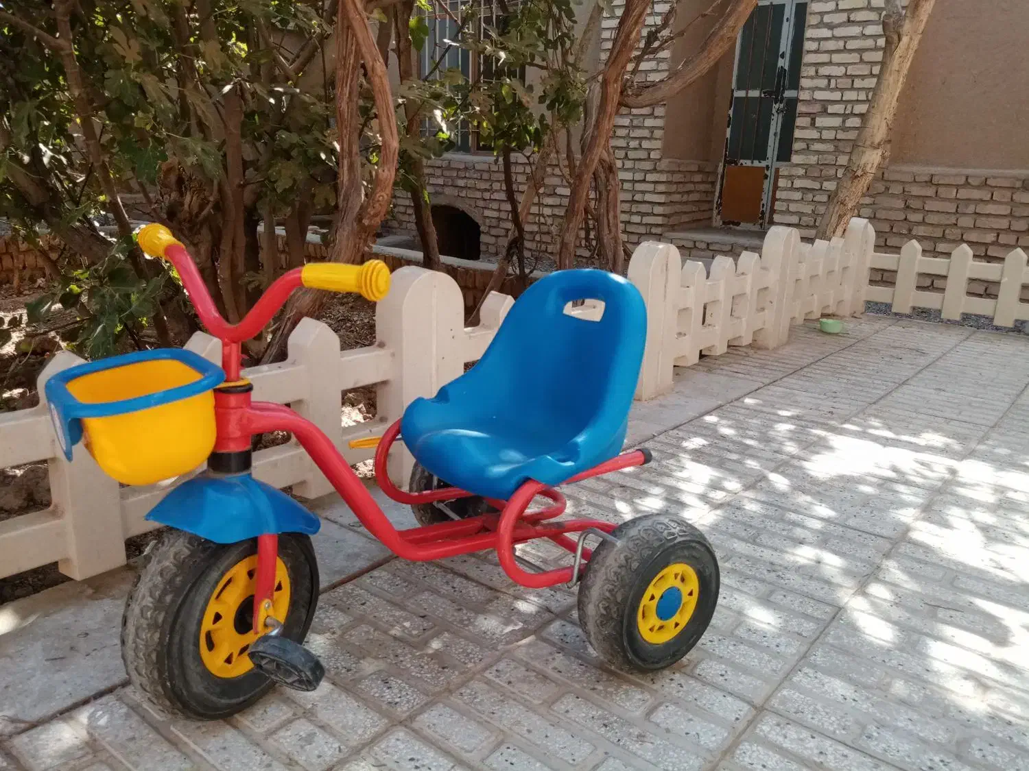 سه چرخ بچه گانه|دوچرخه، اسکیت، اسکوتر|کاشمر, |دیوار