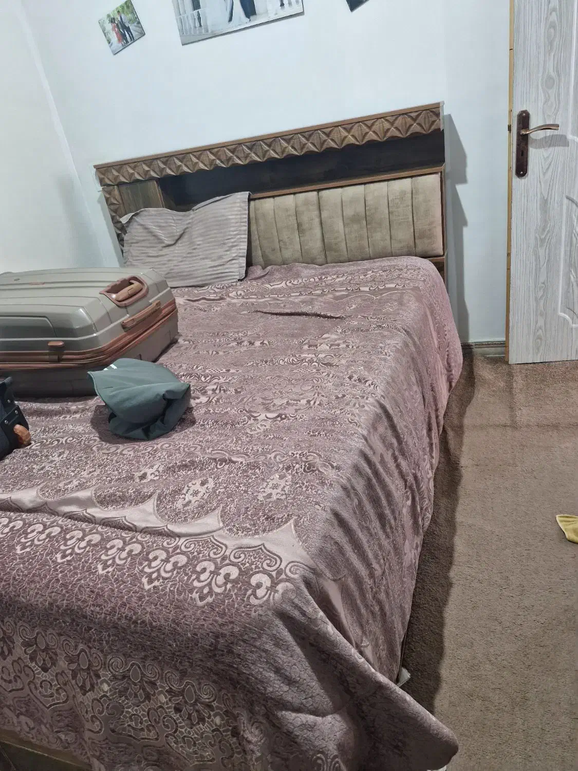 تخت خواب دو نفره و اینه درایور|تخت و سرویس خواب|تهران, خزانه|دیوار