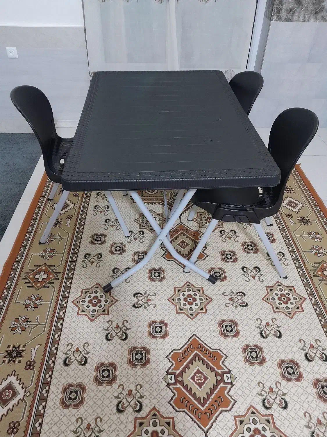 وسایل غذا خوری|میز و صندلی غذاخوری|مهاباد (آذربایجان غربی), |دیوار