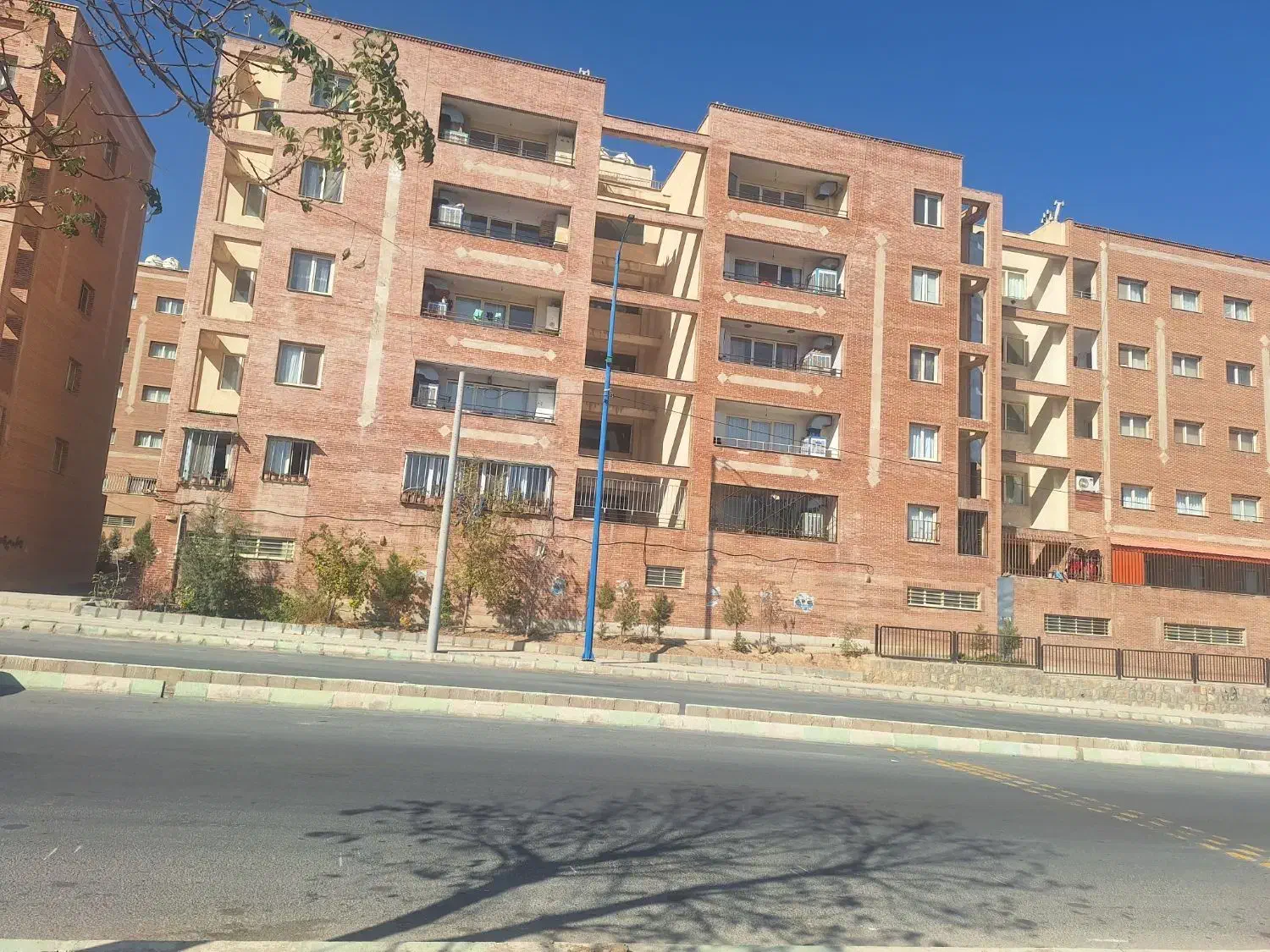 رهن مسکن مهر محله E1 لب بلوار خالی|اجارهٔ آپارتمان|فولادشهر, فولادشهر|دیوار