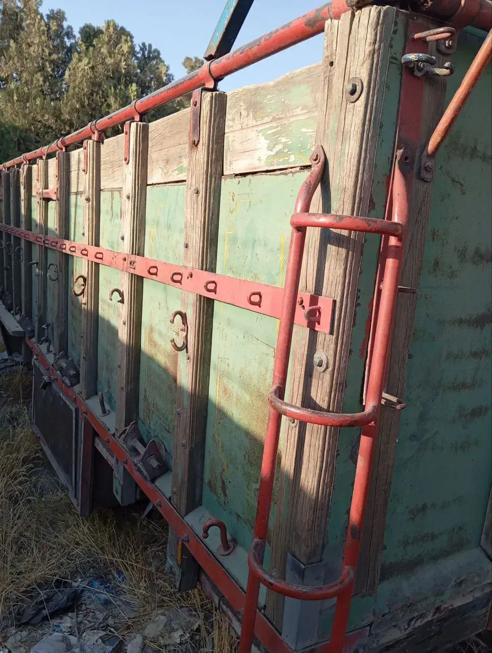 اتاق کامیون بنز ده تن|خودرو سنگین|مشهد, طرق|دیوار