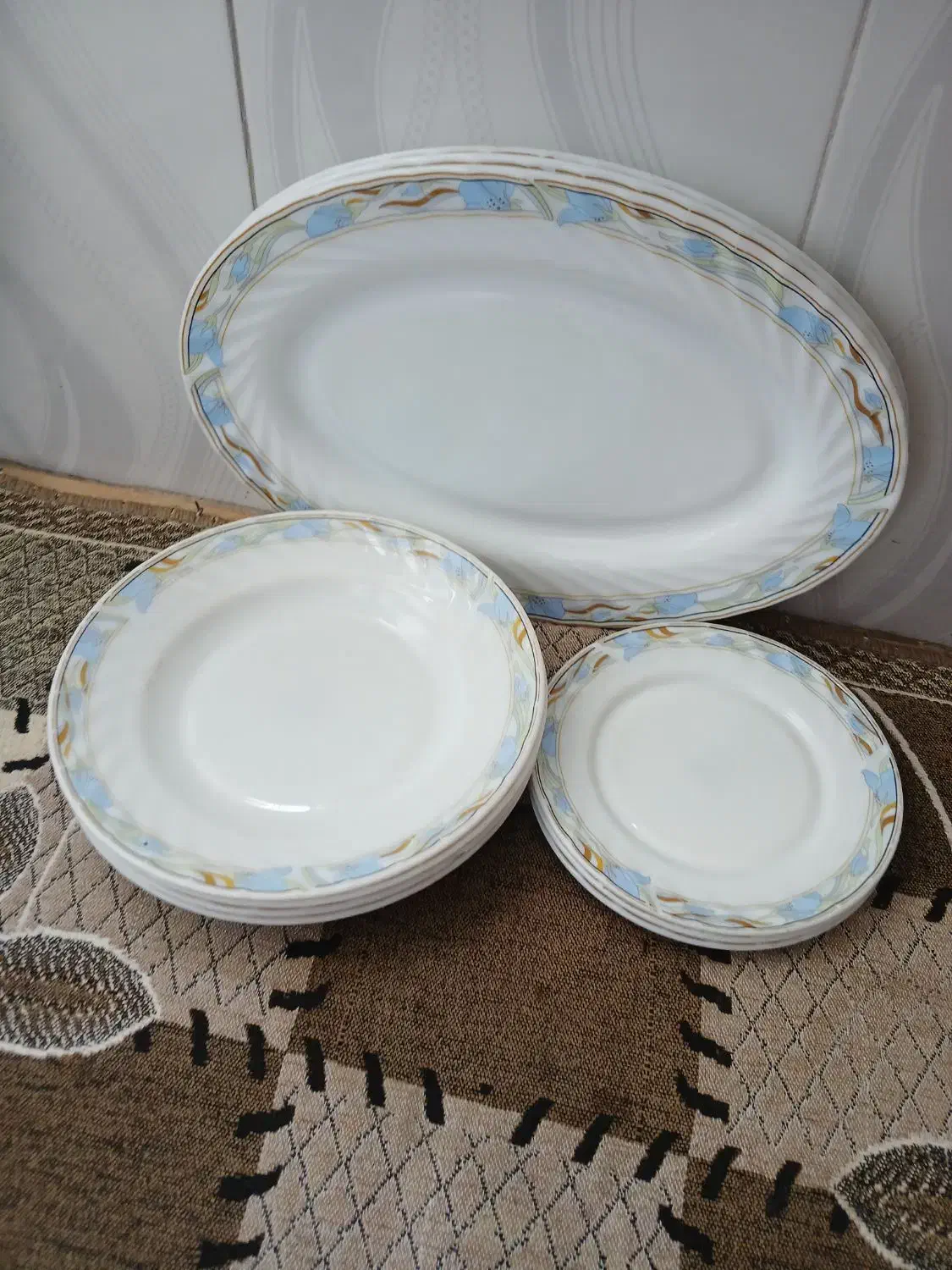 ظرف|ظروف سرو و پذیرایی|مشهد, شهید قربانی|دیوار