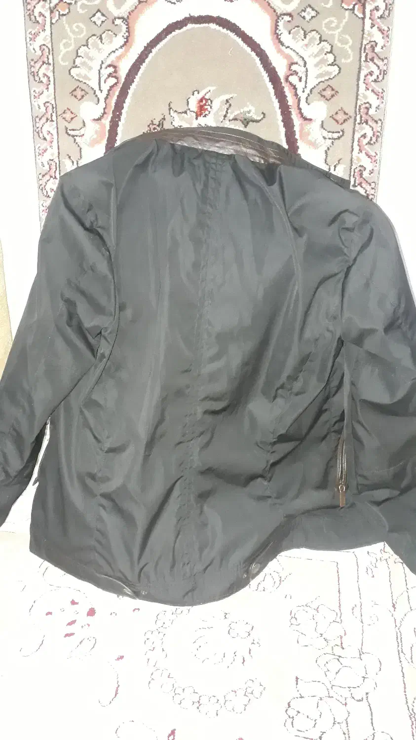 بارانی،کاپشن|لباس|تکاب, |دیوار