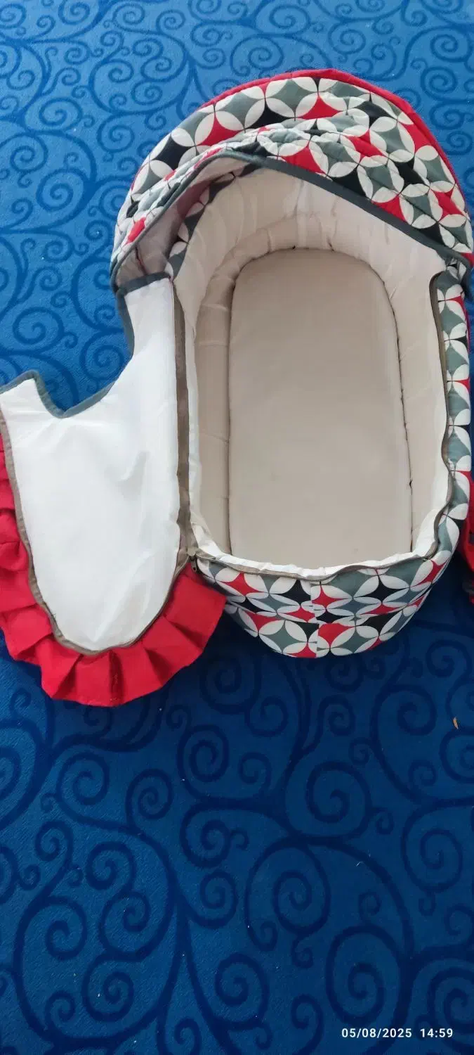 کریر و سبد حمل نوزاد|اسباب و اثاث بچه|شیراز, دارالرحمه|دیوار