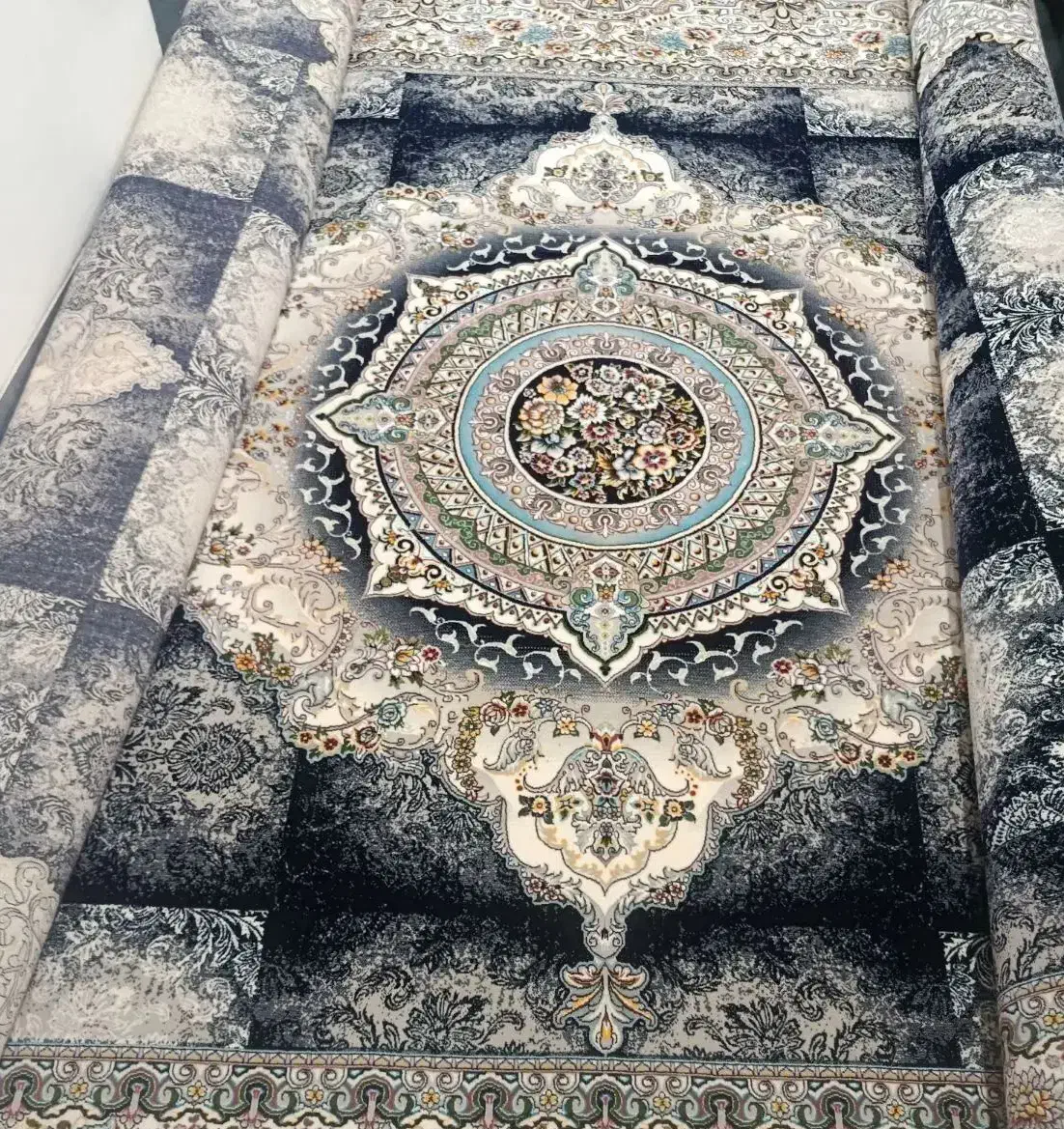 فروش 2عدد فرش ماشینی نو نو|فرش|شیراز, انجیر|دیوار