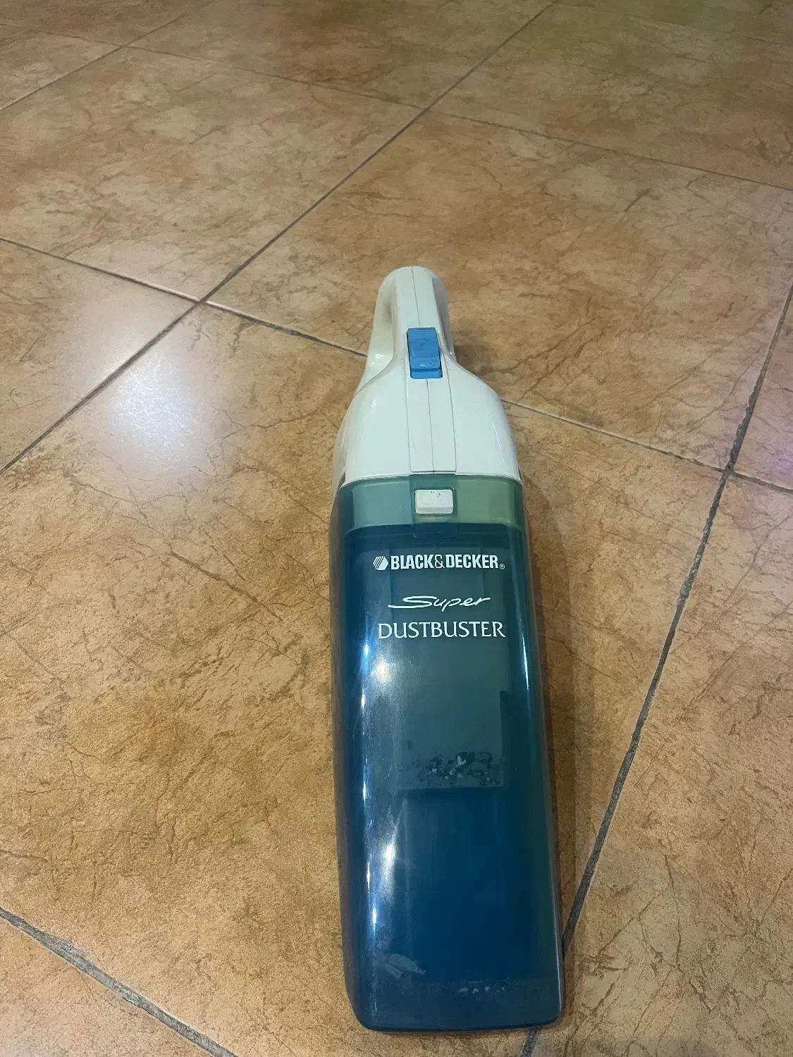 جارو شارژی بلک اند دکر|جاروبرقی، جارو شارژی، بخارشو|رشت, گلباغ نماز|دیوار