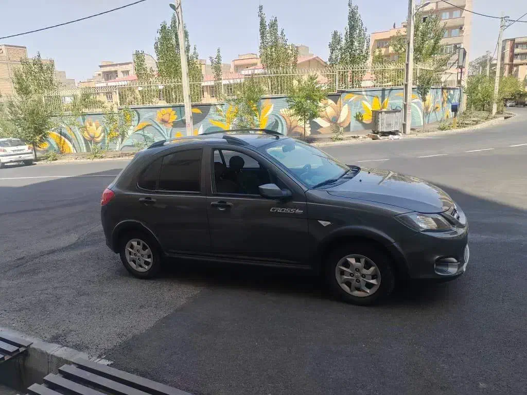 کوئیک مدل ۹۸ کم کار|خودرو سواری و وانت|تبریز, |دیوار