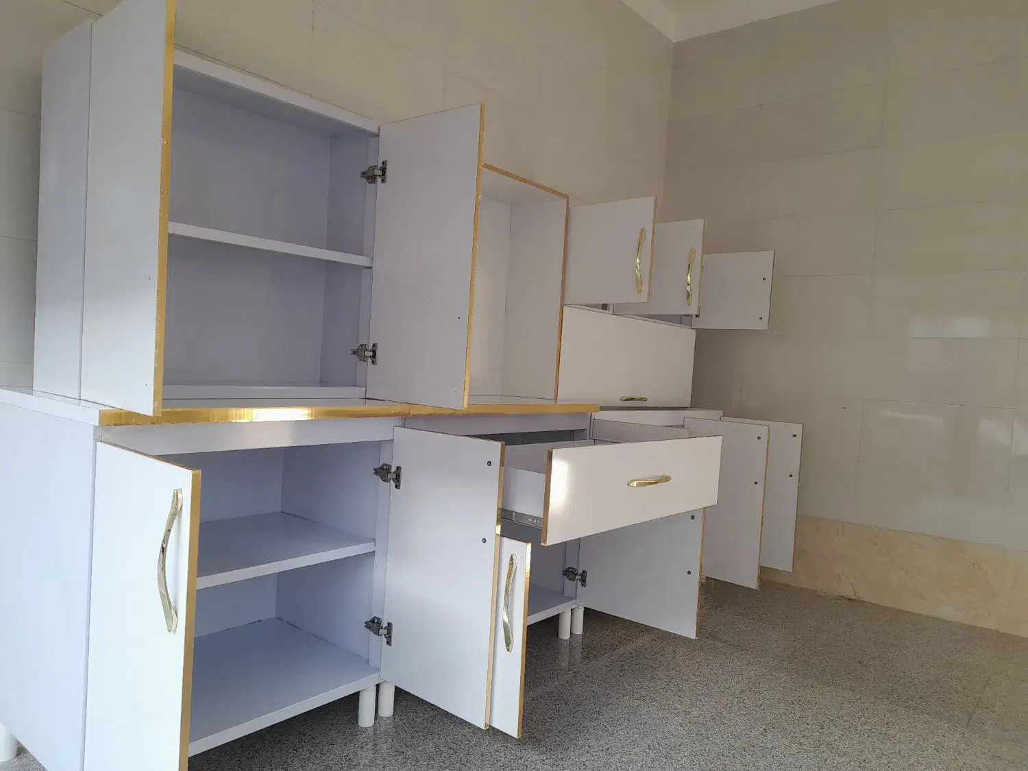 کابینت سفارشی دست ساز|مصالح و تجهیزات ساختمان|دورود, |دیوار