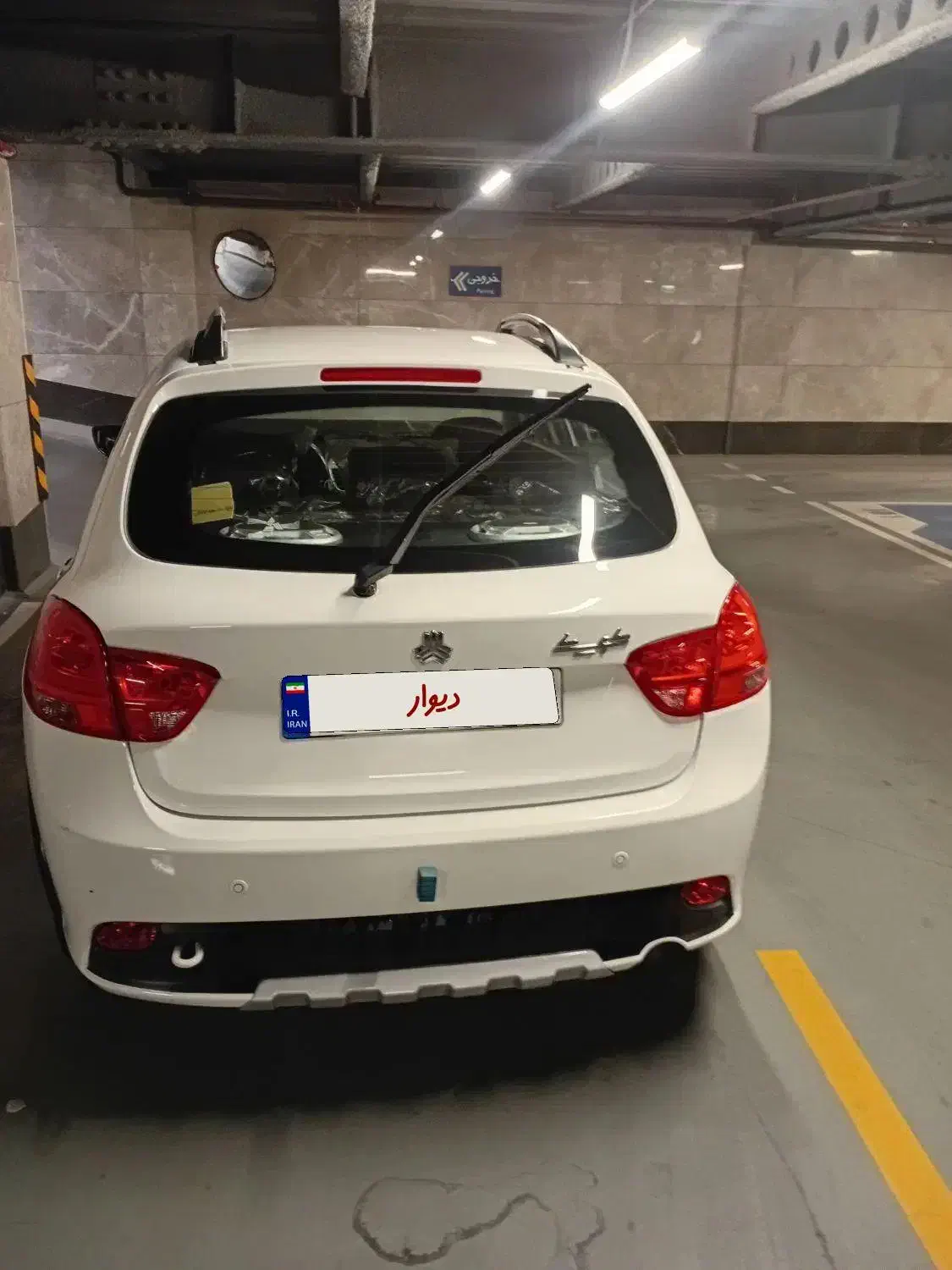 کوئیک معمولی1402|خودرو سواری و وانت|تهران, ونک|دیوار