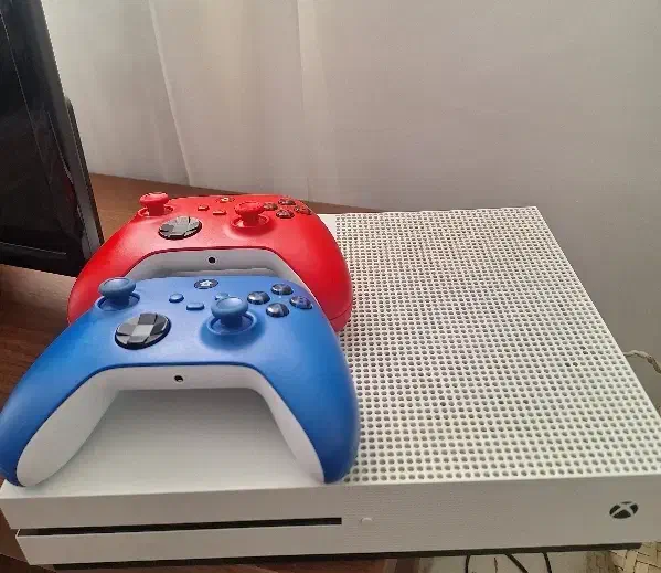 xbox one s 1tra|کنسول، بازی ویدئویی و آنلاین|سنندج, |دیوار