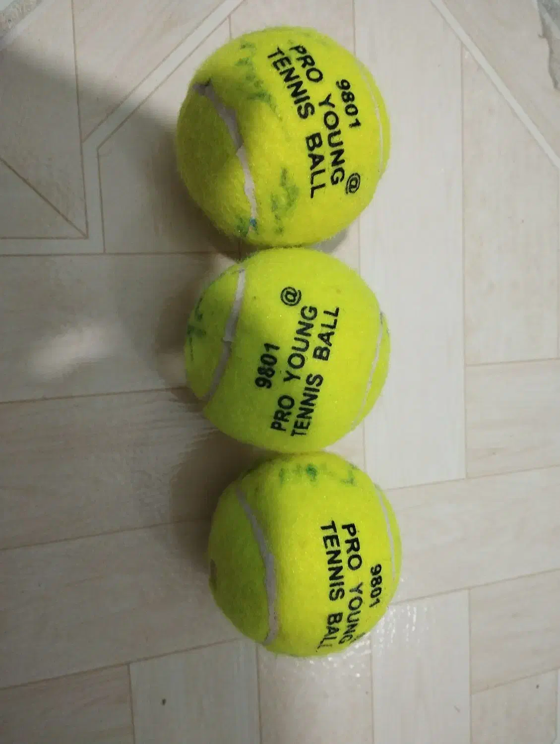 توپ تنیس خاکی|ورزش‌های توپی|اهواز, طالقانی|دیوار