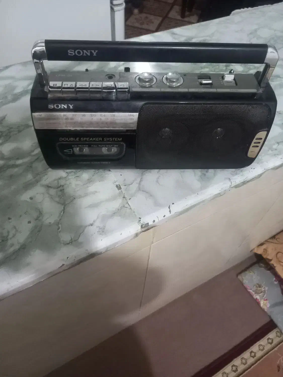 رادیو ظبط|کلکسیون اشیاء عتیقه|شیروان (خراسان), |دیوار