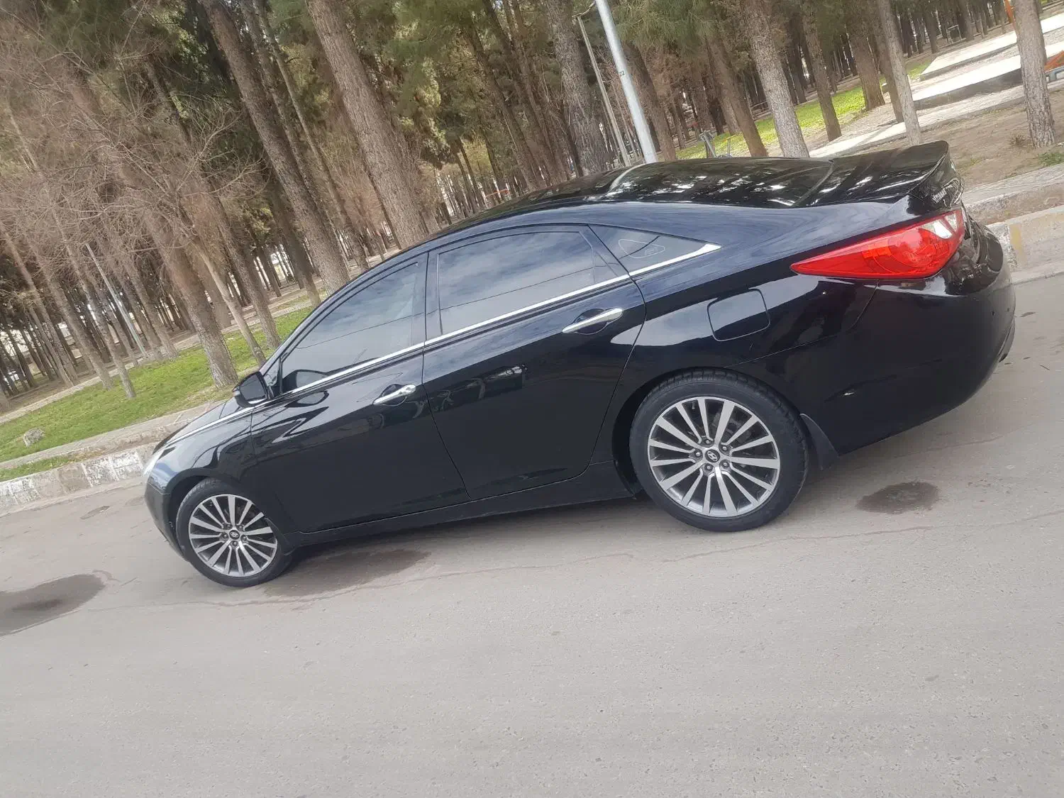 سوناتاYFمشکی 2011 بی رنگ|خودرو سواری و وانت|کرمان, |دیوار