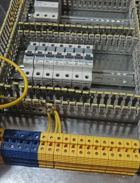 برق ساختمان برقکارصنعتی برقکار ساختمان|خدمات پیشه و مهارت|سیرجان, |دیوار