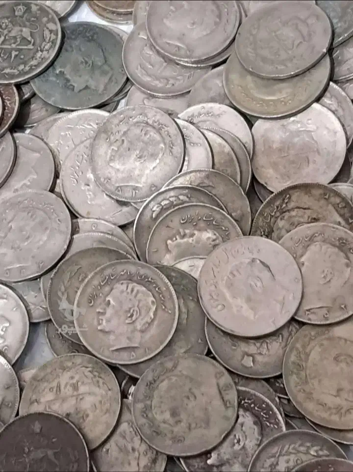 سکه های پهلوی ۴کیلوموجوده|کلکسیون سکه، تمبر، اسکناس|قائم‌شهر, |دیوار