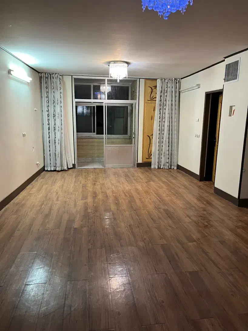 آپارتمان سه بر نور ۲ خواب حکیم نظامی|اجارهٔ آپارتمان|اصفهان, حسینآباد|دیوار