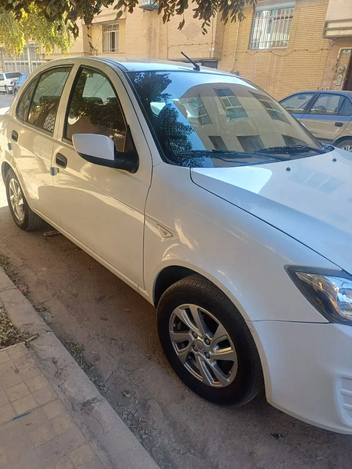 ساینا ۱۴۰۰ بدون رنگ|خودرو سواری و وانت|شاهین‌شهر, طالقانی|دیوار