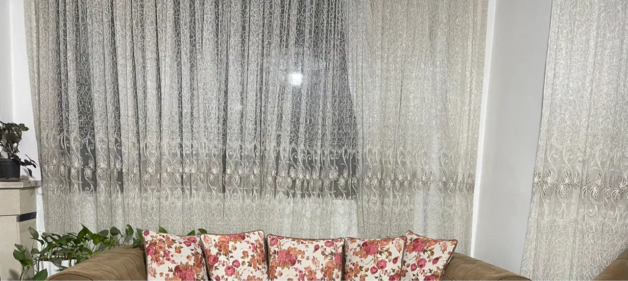 پرده ترک کاملا تمیز و مرتب|پرده، رانر، رومیزی|مشهد, آزادشهر|دیوار