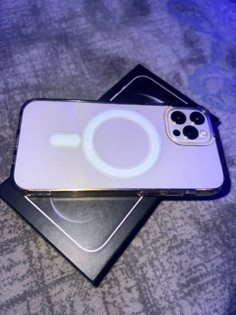 I phone 12 pro / gold / 256 g ، 2 sim|موبایل|تبریز, |دیوار