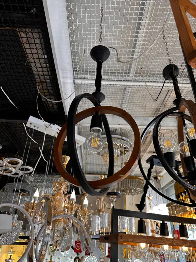 لوستر اقتصادی و خوش قیمت چوب و فلز|لوستر و چراغ آویز|شیراز, گلکوب|دیوار