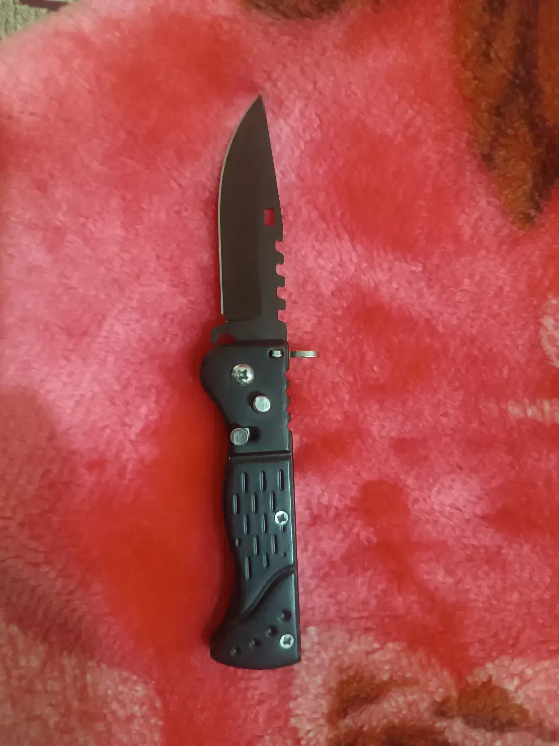 چاقو تیز|کلکسیون اشیاء عتیقه|خوی, |دیوار