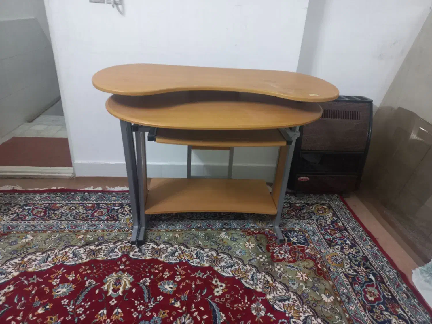 میز تحریر و کامپیوتر|میز تحریر و کامپیوتر|زنجان, |دیوار