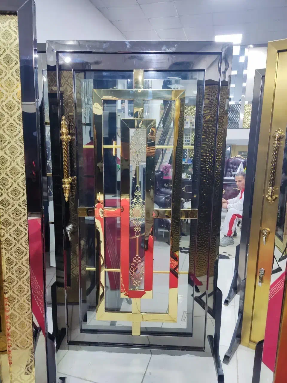 تولیدی درب|مصالح و تجهیزات ساختمان|رباط‌کریم, شهرک صنعتی ده‌حسن|دیوار