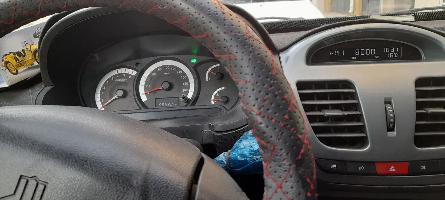 کوئیک سفید مدل ۴۰۱|خودرو سواری و وانت|مشهد, کارگران|دیوار