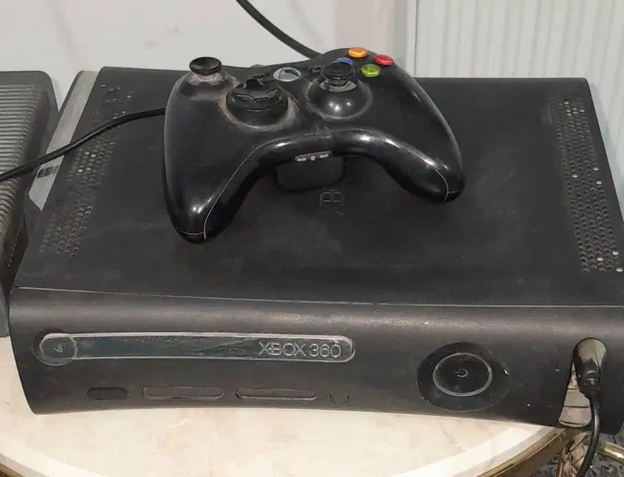 ایکس باکس 360 /120g|کنسول، بازی ویدئویی و آنلاین|زاهدان, |دیوار