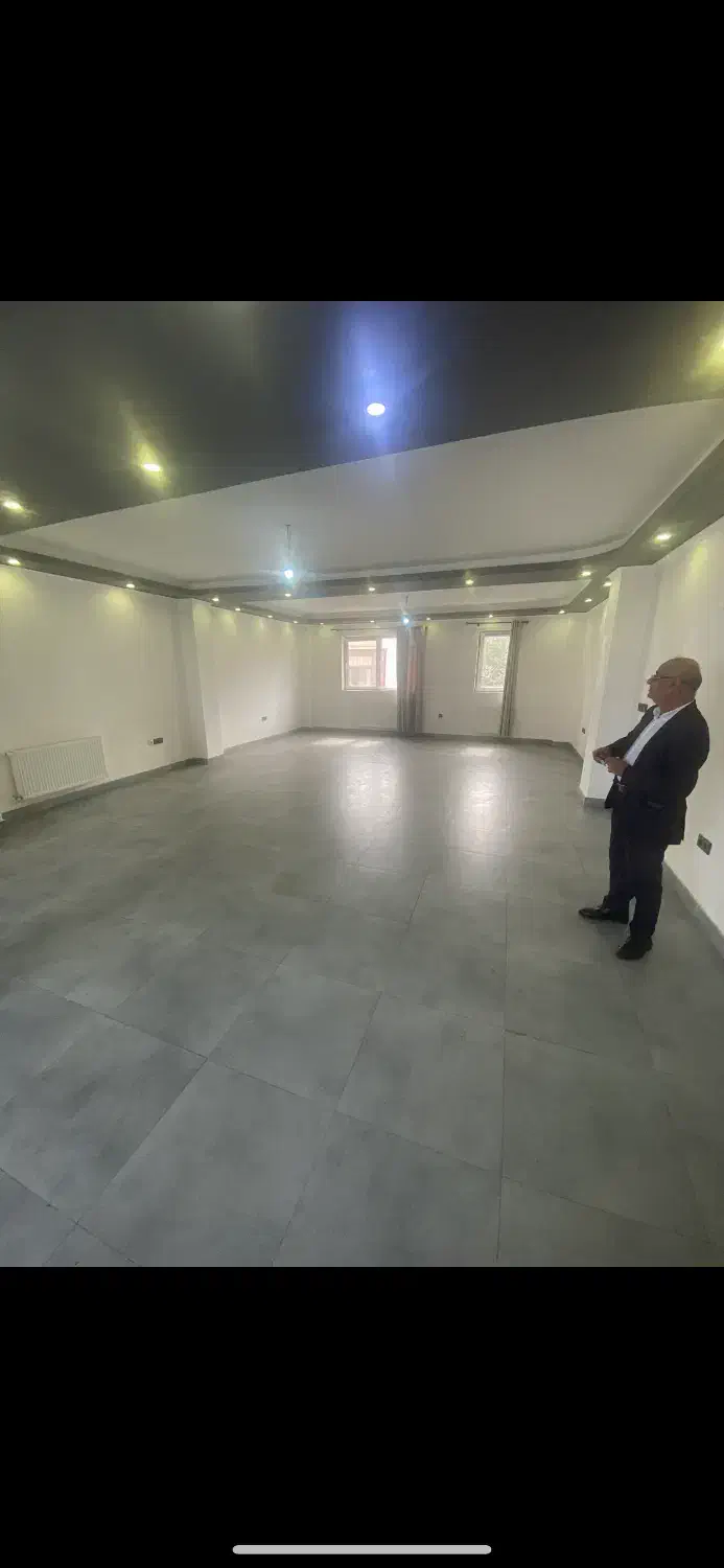 ۱۶۹ متر با سالن بزرگ /۴ خواب / ۳۳تومن  اجاره/|اجارهٔ آپارتمان|رشت, استادسرا|دیوار