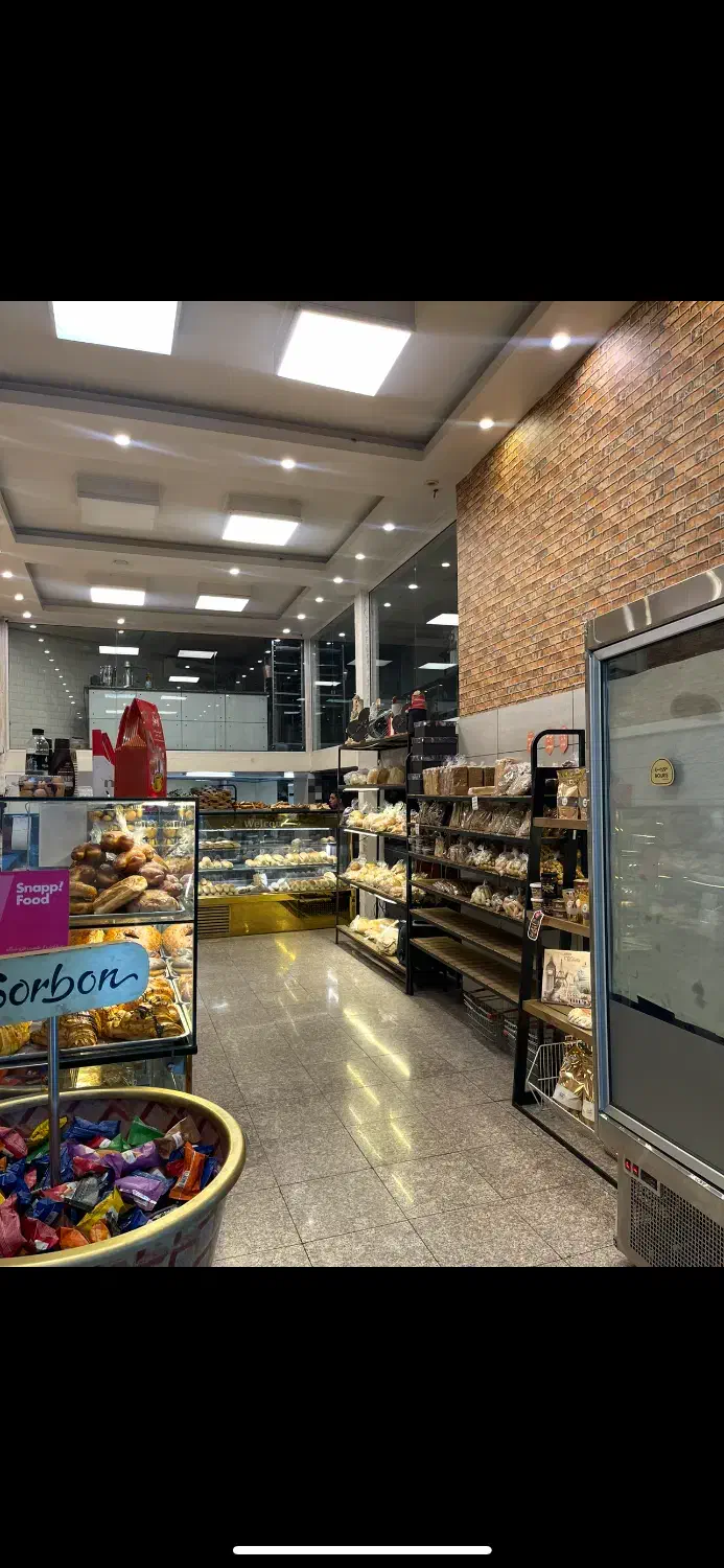 مدیر داخلی نان و شیرینی|استخدام خدمات فروشگاه و رستوران|تهران, نارمک جنوبی|دیوار