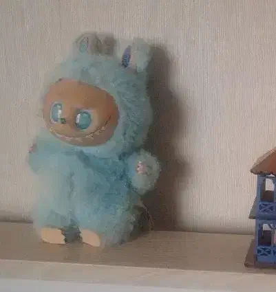 لبوبو|اسباب‌بازی بچه|کرج, کوی کارمندان شمالی|دیوار