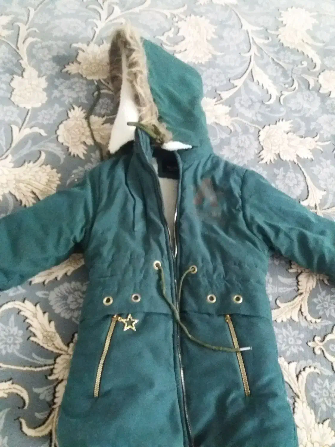 کاپشن دخترانه|کفش و لباس بچه|حبیب آباد, |دیوار