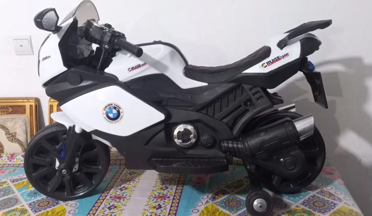 موتور شارژی در حد نو|اسباب‌بازی بچه|بومهن, |دیوار