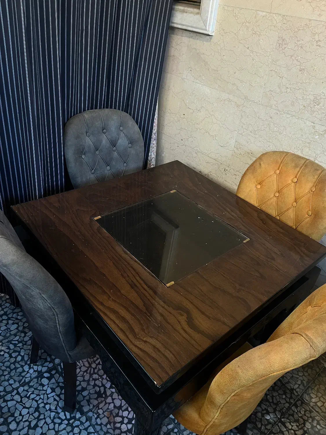 نهارخوری|میز و صندلی غذاخوری|لاهیجان, کوی خزر|دیوار