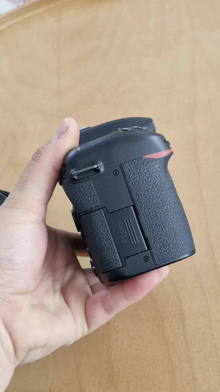 کیت دوربین نیکون D7500 با لنز 50mm f1.8 اضافه|دوربین عکاسی و فیلم‌برداری|محلات, |دیوار