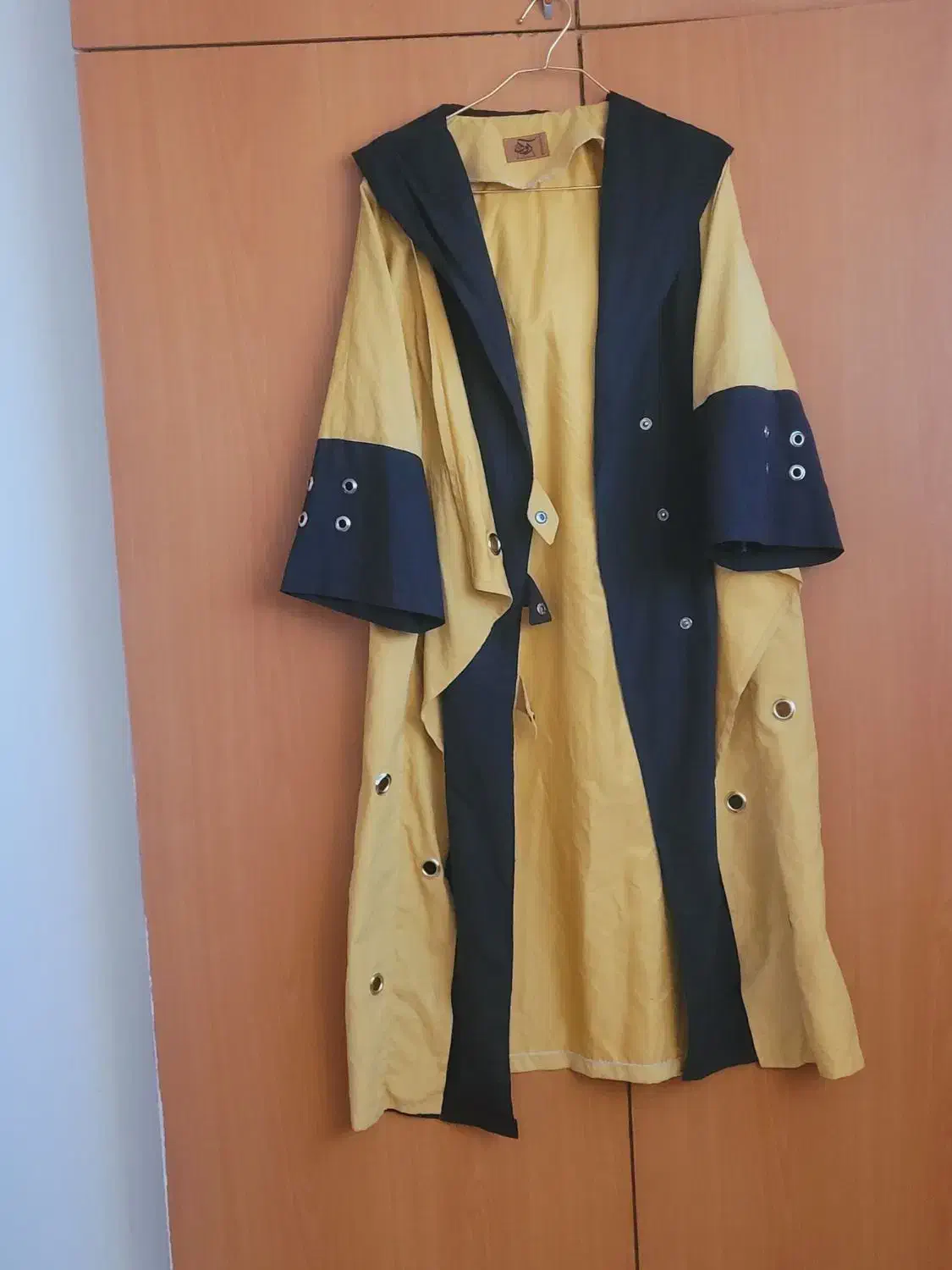 بارانی وپافر درحد نو فقط ۴۰۰|لباس|اصفهان, آهنگران|دیوار