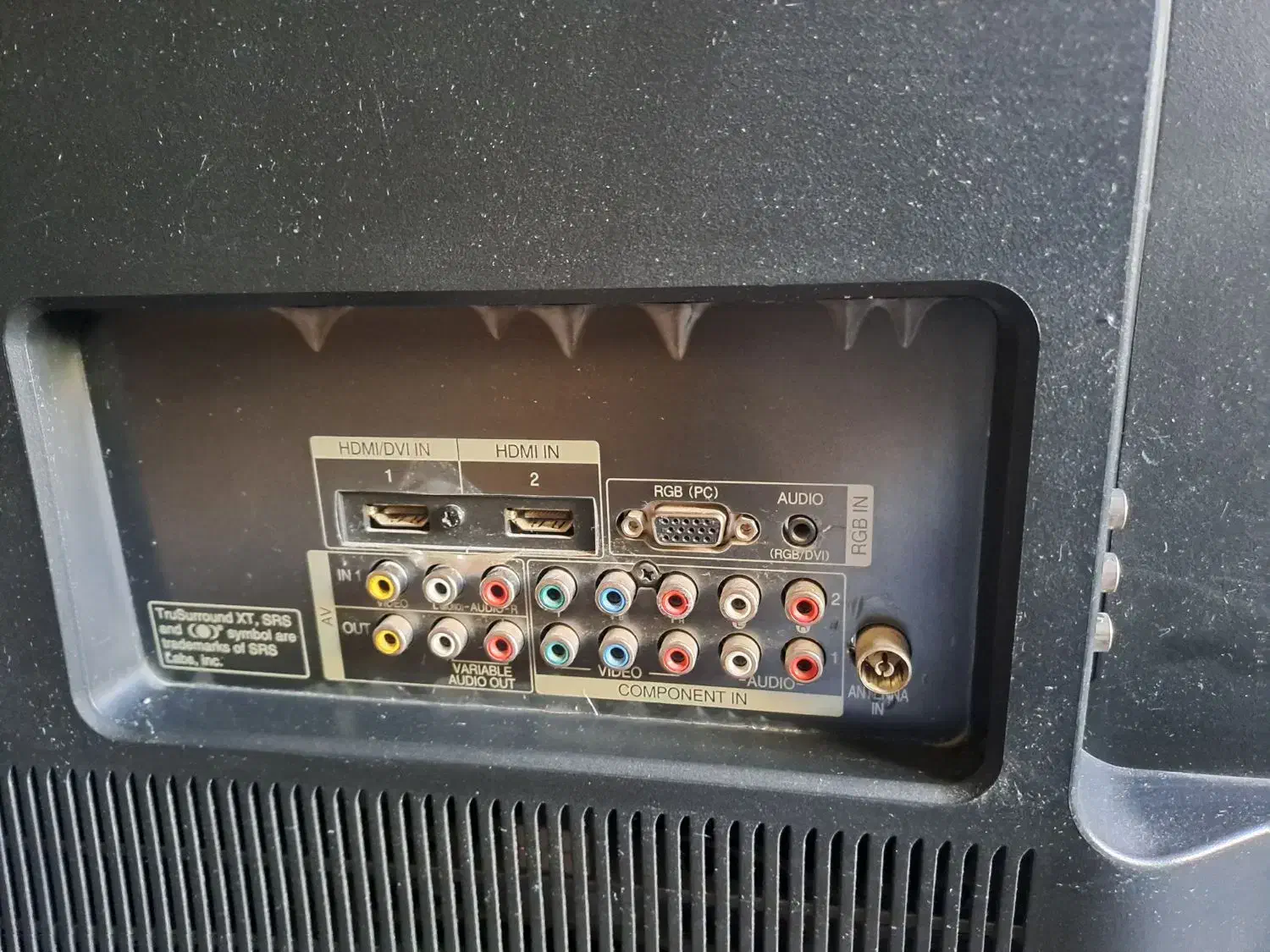 تلویزیون ۴۲ اینج برندLG سالم و تمیز|تلویزیون و پروژکتور|یزد, |دیوار