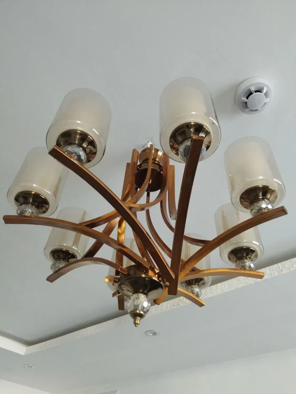 لوستر ۸شاخه|لوستر و چراغ آویز|نجفآباد, شهرک بهاران|دیوار